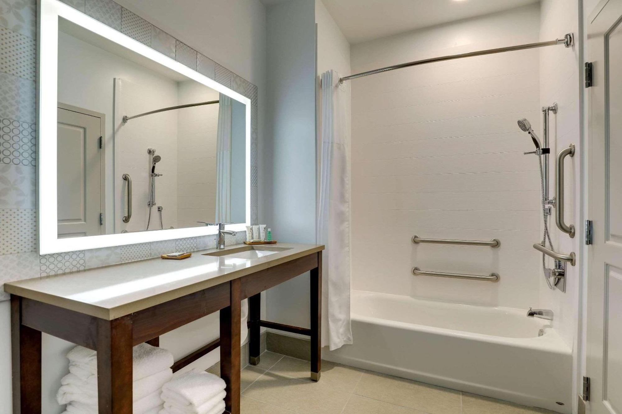Country Inn & Suites By Radisson, Cumming Near Northside Hospital Forsyth Eksteriør bilde